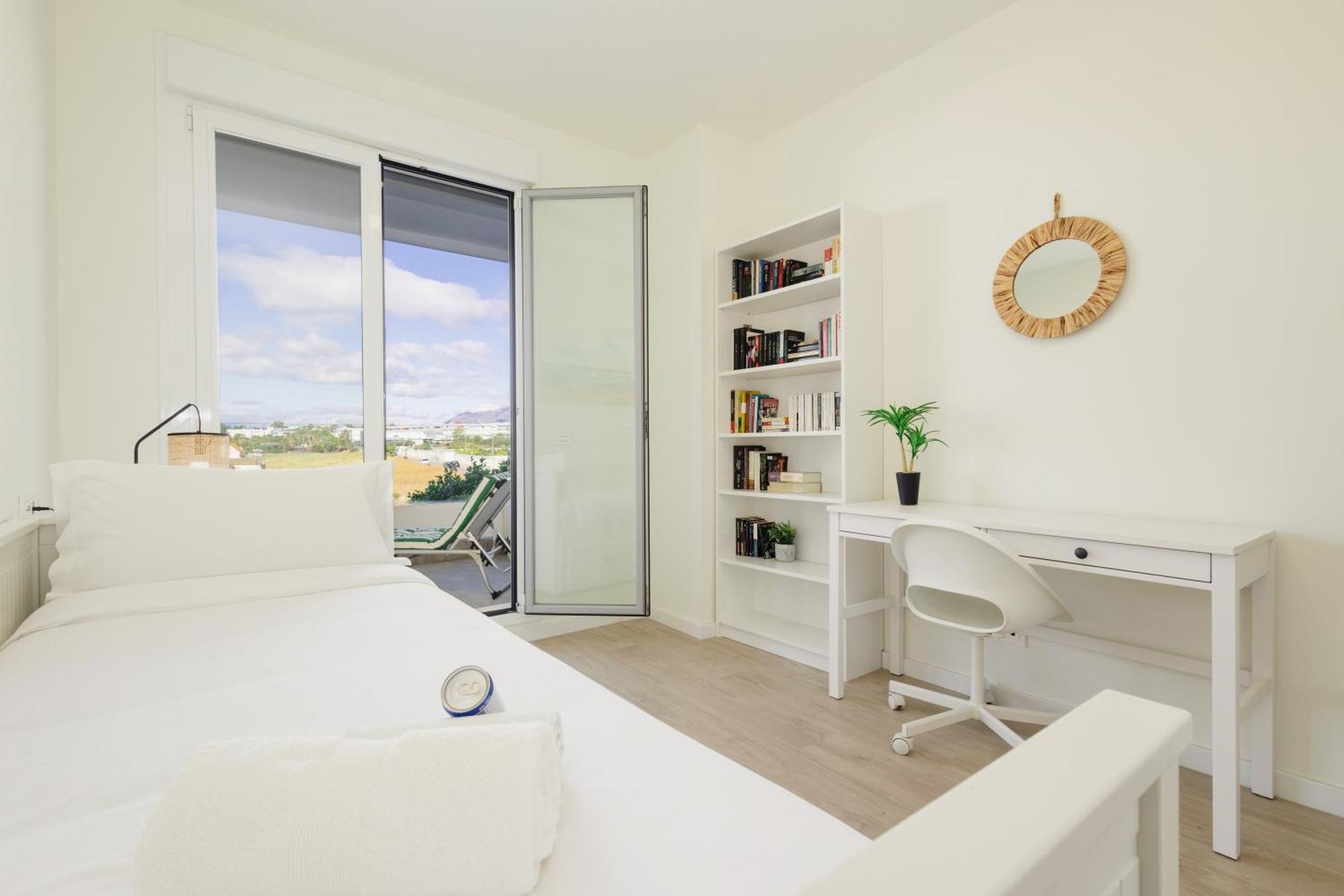 Contemporary 2 Bedroom In Nueva Andalucia * Marbella